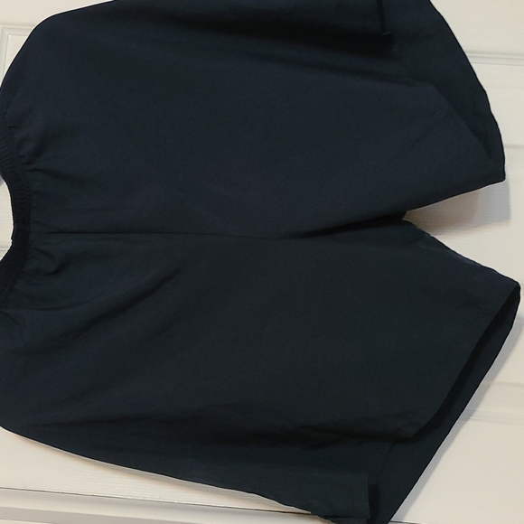 Accessories - Picture 2 of 2